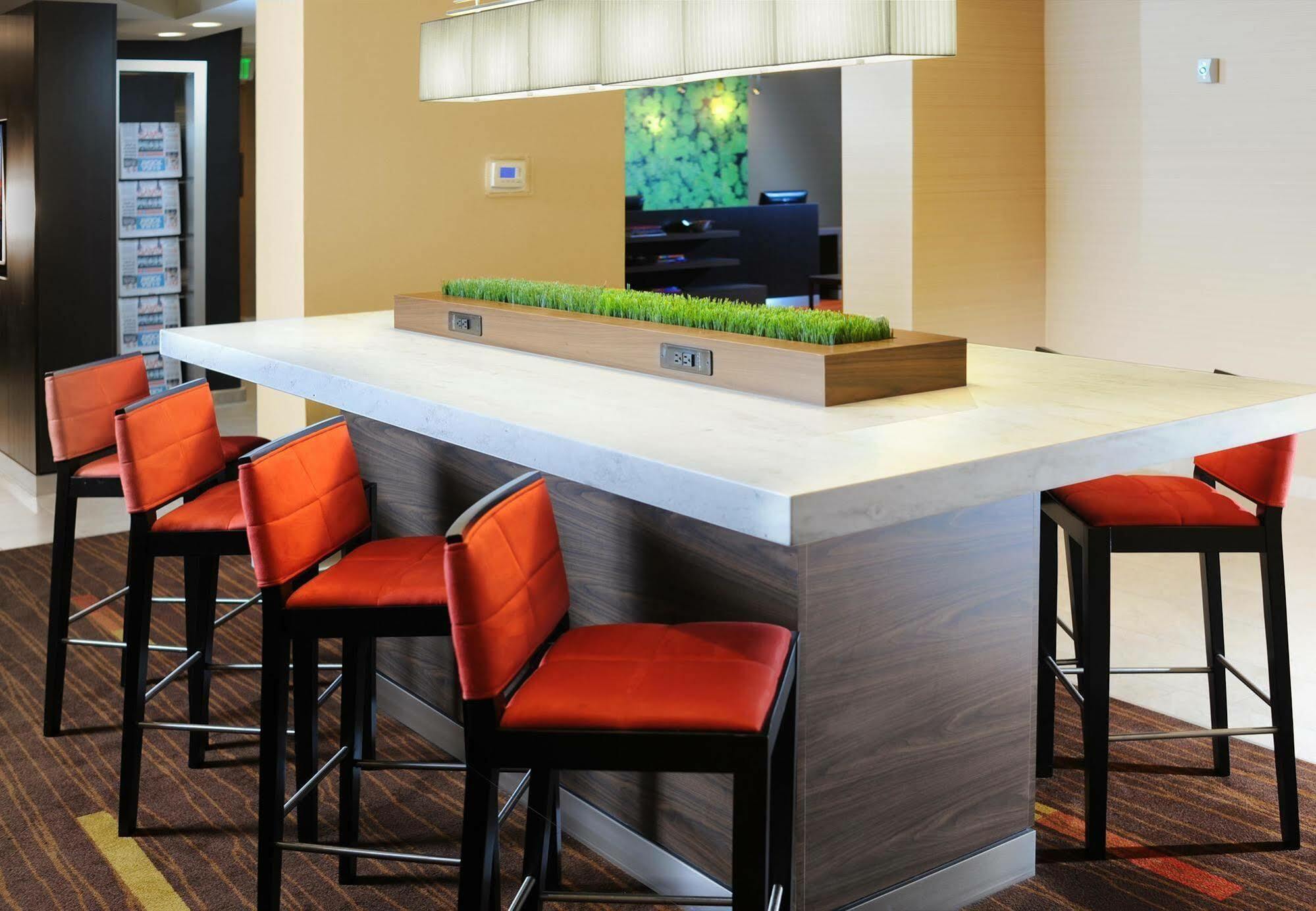 Courtyard By Marriott Northwest Oklahoma Stadt